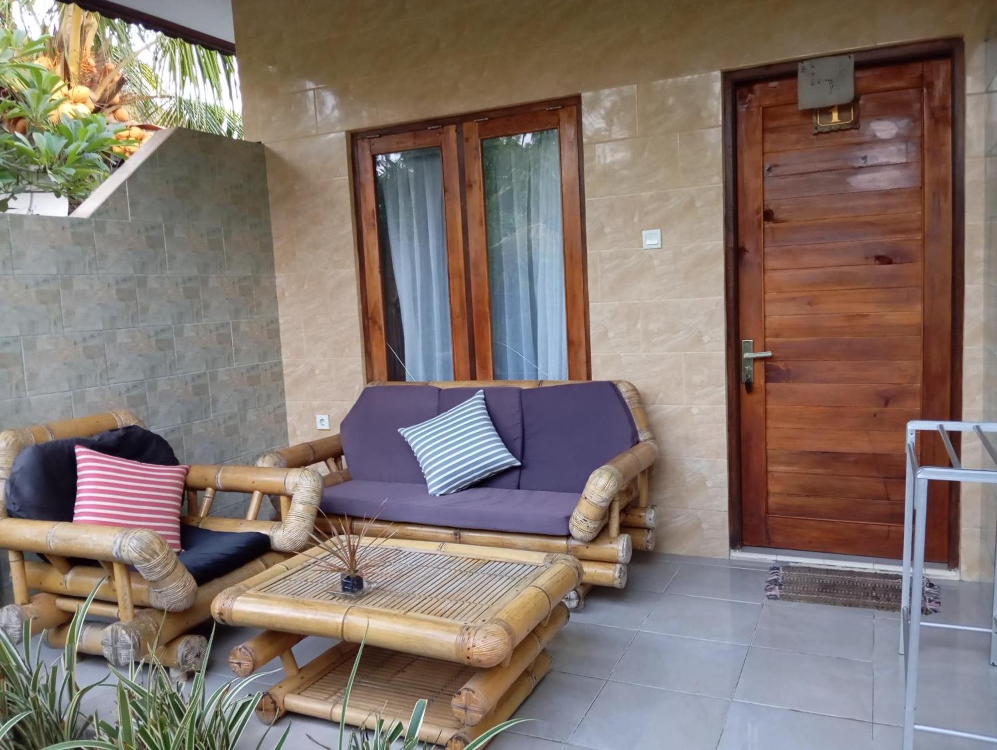 Belong Home Stay Lembongan Экстерьер фото