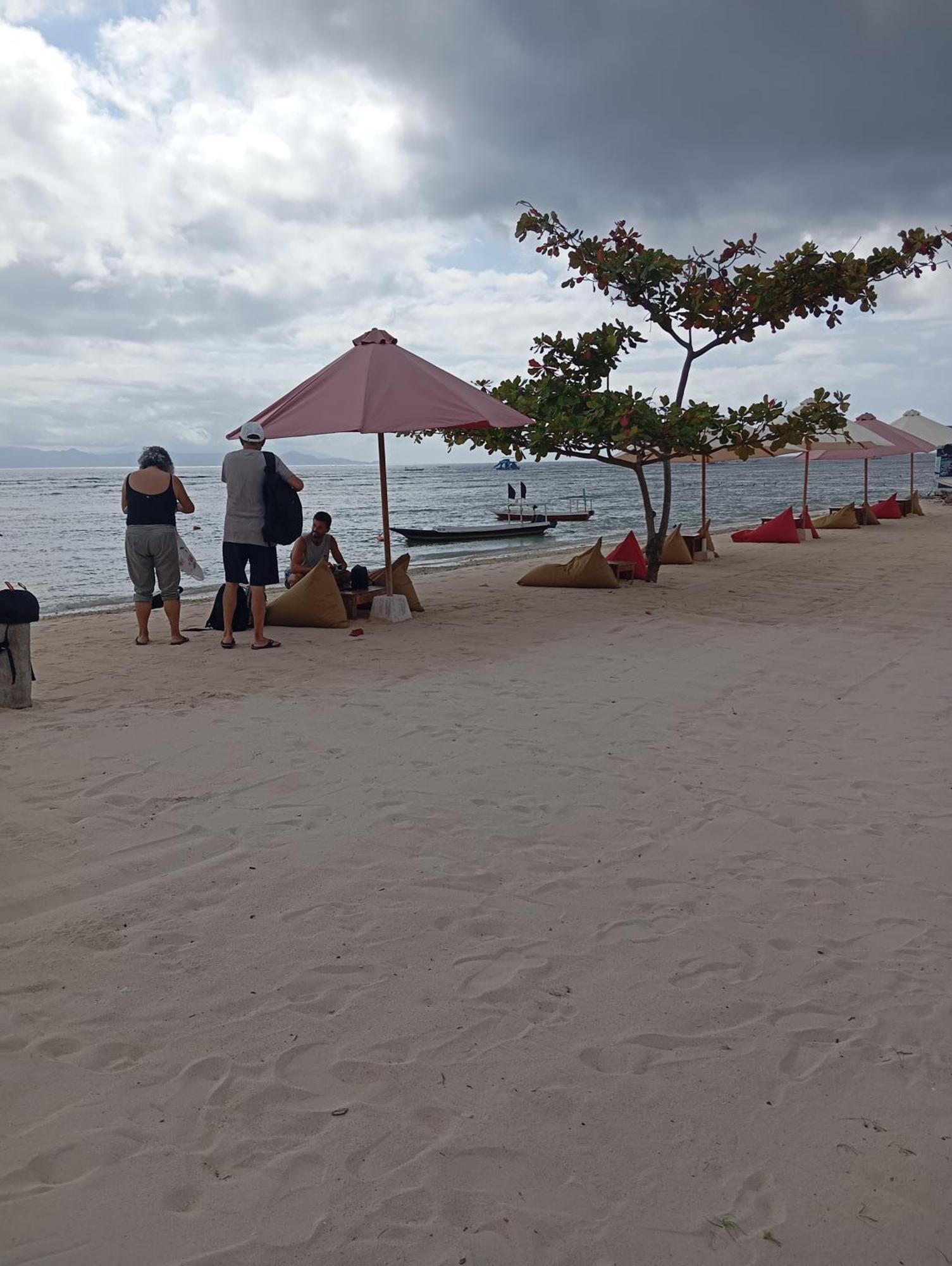 Belong Home Stay Lembongan Экстерьер фото